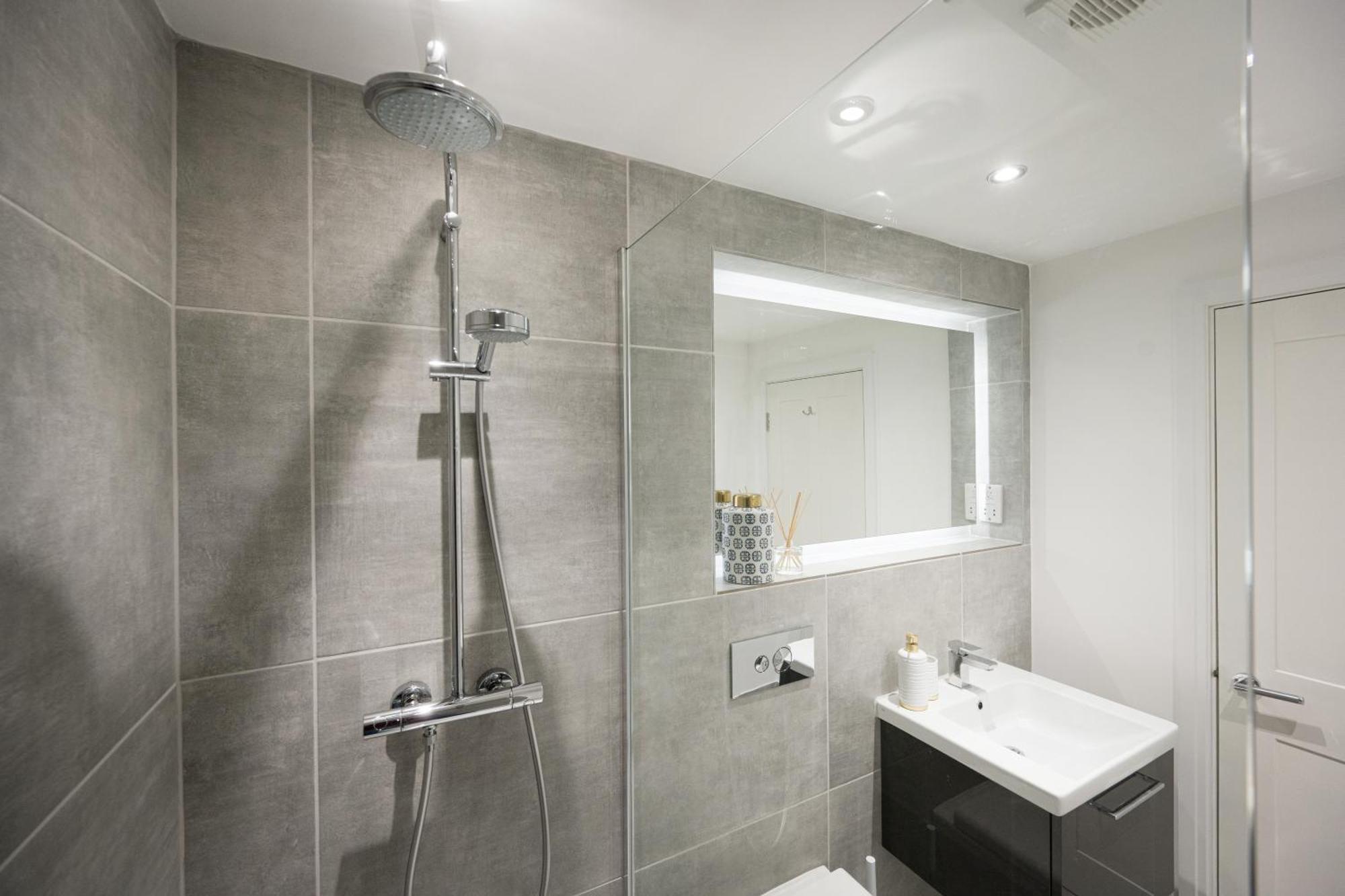 Sixtytwo By Harrogate Serviced Apartments Ngoại thất bức ảnh