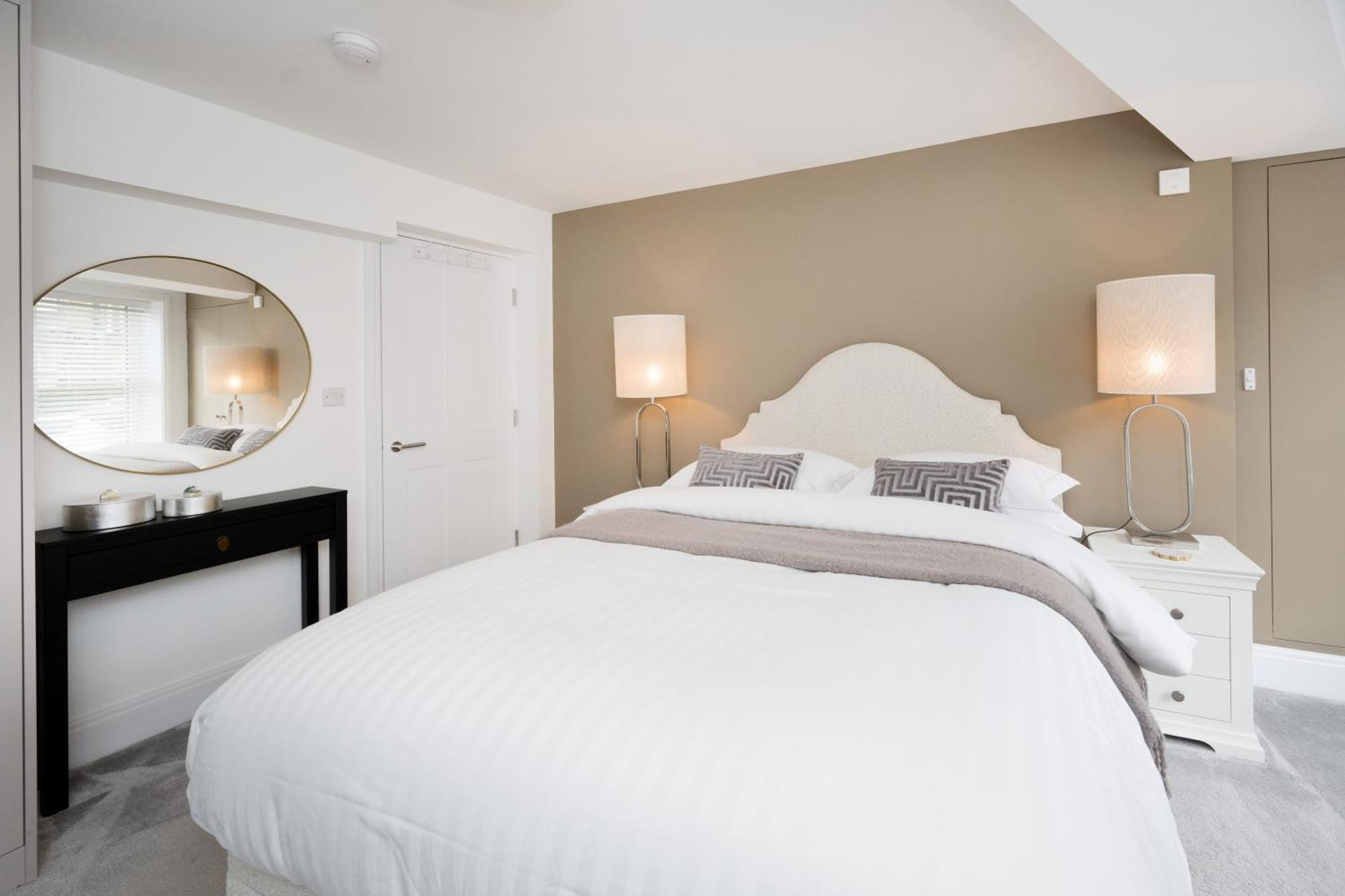 Sixtytwo By Harrogate Serviced Apartments Ngoại thất bức ảnh